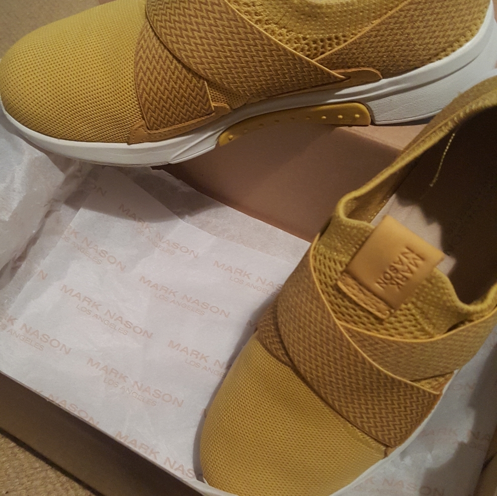 Women Sneakers